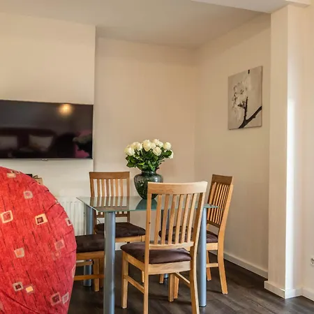 Haus Regenpfeifer 3 Daire Büsum